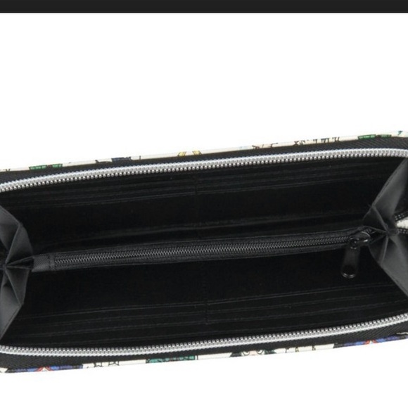 My Hero Academia Zip-around Clutch Wallet - Picture 2 of 6